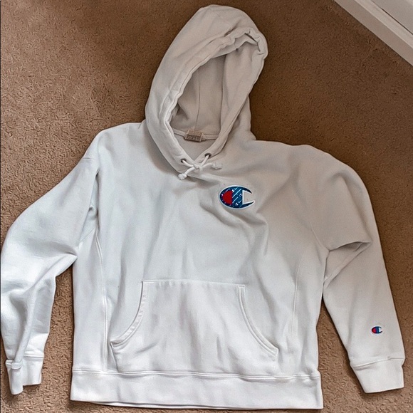 Champion Hoodie - Picture 1 of 1